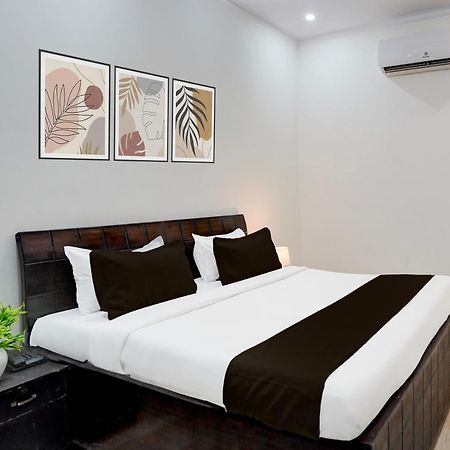 Super Townhouse Sector 53 Golf Course Road Gurgaon Exterior foto