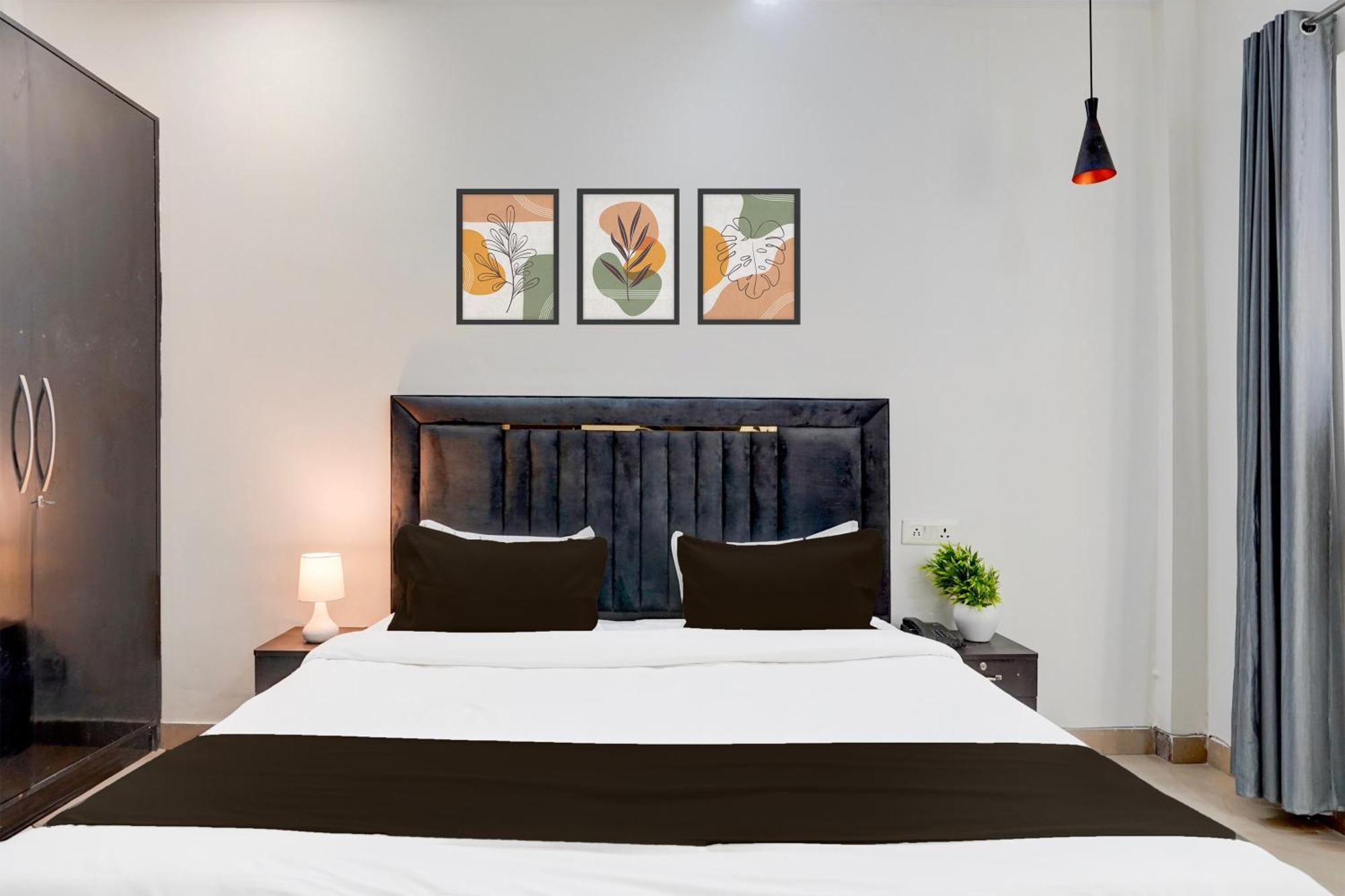 Super Townhouse Sector 53 Golf Course Road Gurgaon Exterior foto