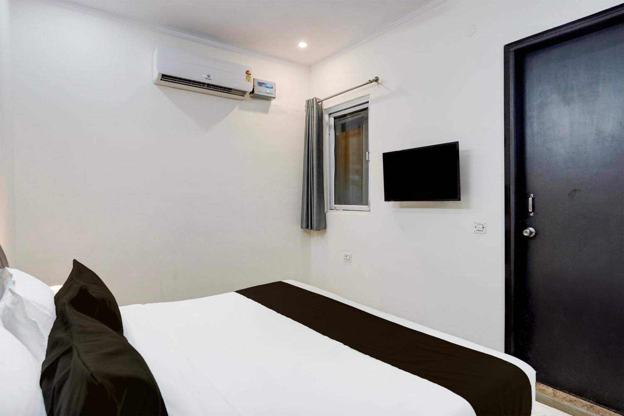 Super Townhouse Sector 53 Golf Course Road Gurgaon Exterior foto